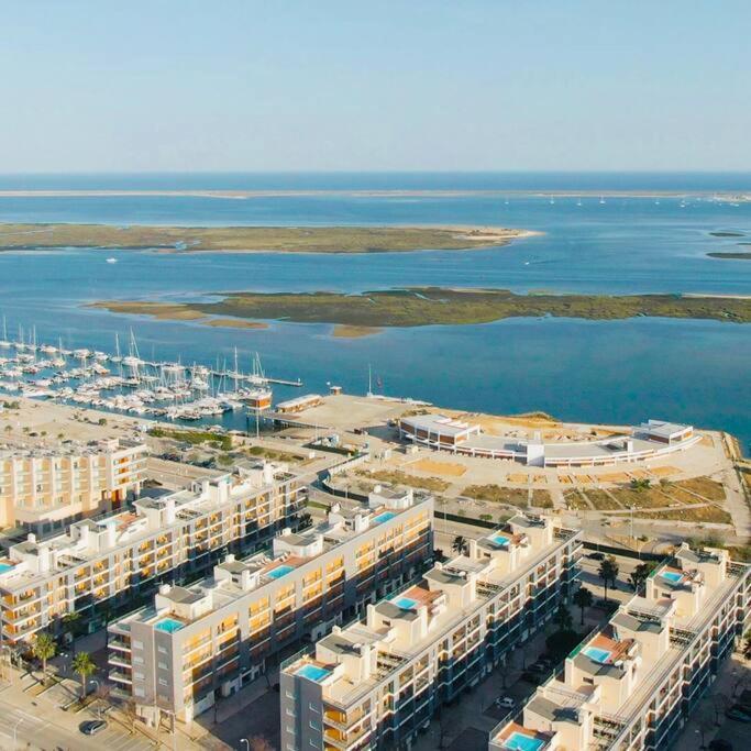 Olhao 3 Bedroom With Rooftop Pool, Marina Village Luaran gambar